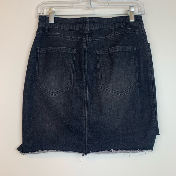 Forever 21 Hi-Low Black Jean Skirt - Picture 3 of 4